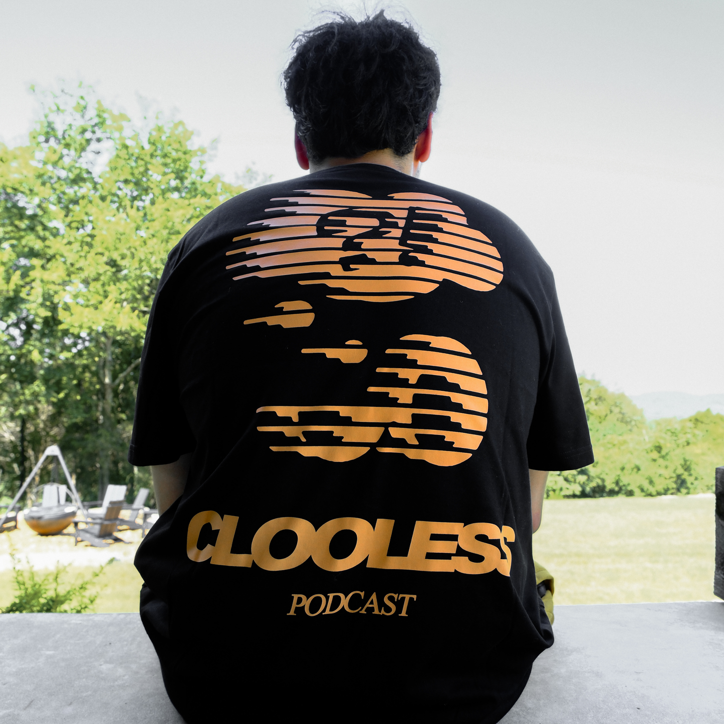 Static Thoughts Oversized Tee - Black
